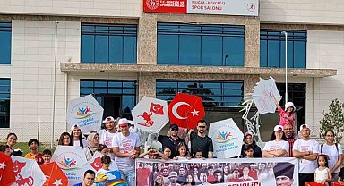 Köyceğiz'de uçurtmalar neşeyle uçuruldu