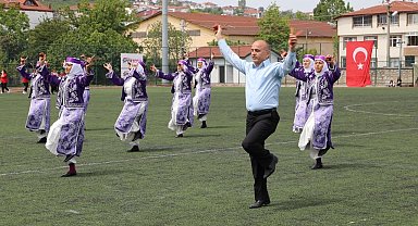 Kursiyeri sakatlanınca yerine öğretmeni girdi: "En son 20 yıl önce oynadım"