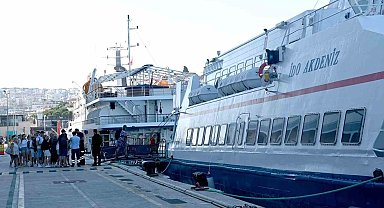 Kuşadası'ndan Sisam'a olan feribot seferlerine yoğun ilgi