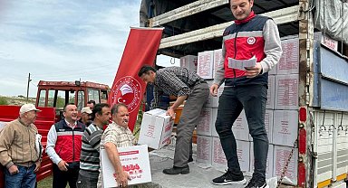 Kütahya'da 15 üreticiye ücretsiz 105 arı kovanı dağıtıldı