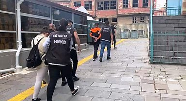 Kütahya'da 3 uyuşturucu satıcısı tutuklandı