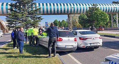 Kütahya'da 9 aracın karıştığı zincirleme trafik kazası: 1 yaralı
