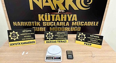 Kütahya'da cezaevinden çıkar çıkmaz tekrar uyuşturucu satan zanlı tutuklandı