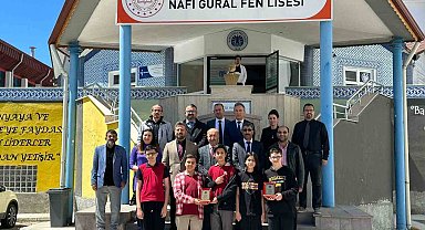 Kütahya'da "KÜMATFEN" sınavında derece elde eden öğrenciler ödüllendirildi