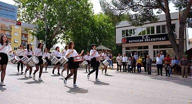 Kuyucak'ta 19 Mayıs coşkuyla kutlanmaya başladı