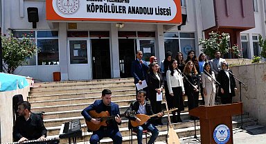 Lisede Gençlik Şenliği
