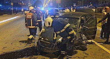 Mardin'de maddi hasarlı otomobil kazası