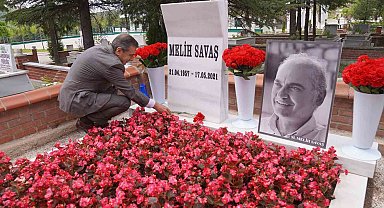 Melih Savaş kabri başında anıldı