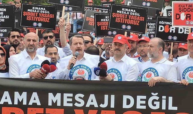 Memur-Sen Genel Başkanı Yalçın: "Cuma günü iş bırakma eylemi gerçekleştireceğiz"
