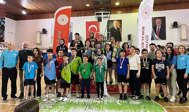 Menteşe Belediyespor madalyaya doyamadı
