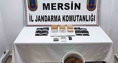 Mersin'de kaçak makaron operasyonu: 2 gözaltı