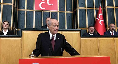 MHP Lideri Bahçeli: "Beklentimiz, iddianamenin kabul edilip yargılamanın başlamasıdır; kimin elinde hangi belge varsa mahkeme ile paylaşmalı"