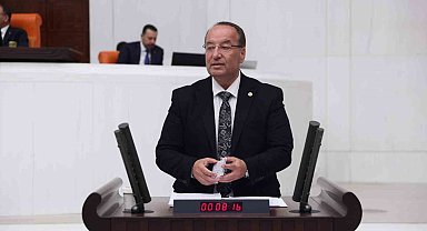 Milletvekili Akay Eflani'li çiftçilerin don mağduriyetini Bakan Yumaklı'ya iletti
