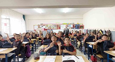 Milli Eğitim Bakanı Tekin'e ilkokul öğrencilerinden mektup