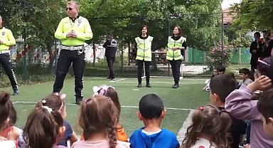 Minik öğrencilere "Hayatla Yarışılmaz" etkinliği