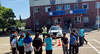 Mudanya jandarmadan trafik bilgelendirme çalışmaları sürüyor