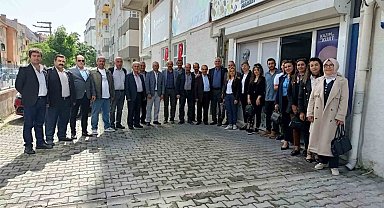 Muhtarlar Odunpazarı Belediyesi'nin birimlerini gezdi