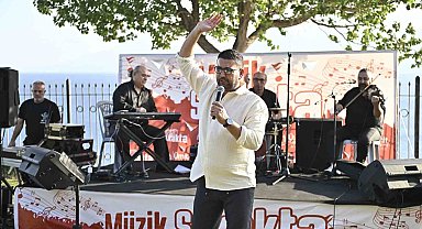 Müzik Sokakta'ya yoğun ilgi