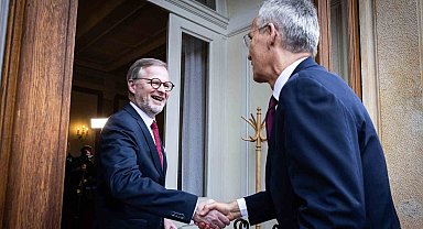 NATO Genel Sekreteri Stoltenberg Prag'da