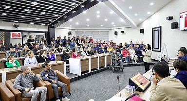 Niğde'de Belediye Personeline "Diksiyon Ve Etkili İletişim" Semineri