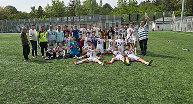 Niğde'nin U18 Takımından Tarihi Başarı