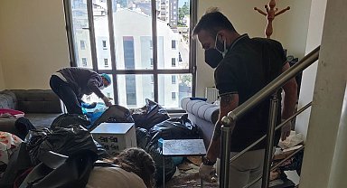 Nilüfer'deki evden 8 ton çöp çıktı