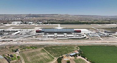Nisan'da Kayseri Havalimanı'nda 215 bin 236 yolcuya hizmet verildi