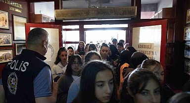 Öğrenciler LGS ve YKS sınavı öncesi Türkiye'de ilk defa Bilecik'te yapılan prova sınavına girdi