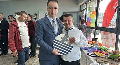 Öğrencilerden engelsiz sergi