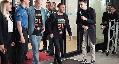Okan Buruk: "Rekorlar kırarak şampiyon olduk"