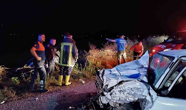 Osmaniye'de iki otomobil çarpıştı: 2 ölü, 2 yaralı