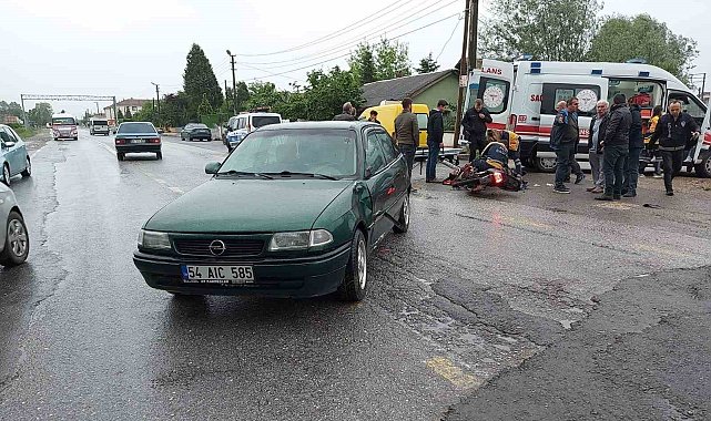 Otomobil ile motosiklet çarpıştı: 2 yaralı