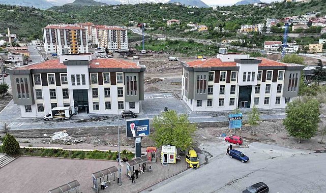 Özdoğan; yeni hizmet binasını inceledi