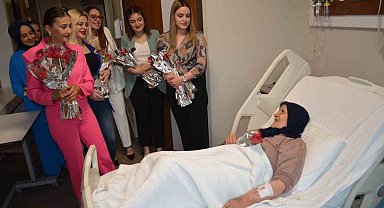 Özel Sular Akademi Hastanesi en özel günlerinde anneleri unutmadı