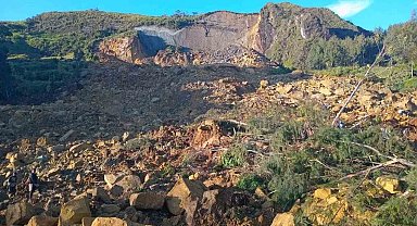 Papua Yeni Gine'de toprak kayması: 100'den fazla ölü olduğu tahmin ediliyor