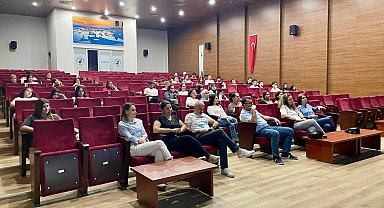 PAÜ Dış Ticaret Bölümü kariyer sohbetlerinin 4'üncüsü düzenlendi