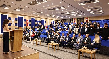 PAÜ Hukuk Fakültesinde 'Meclis Simülasyonu' etkinliği düzenlendi