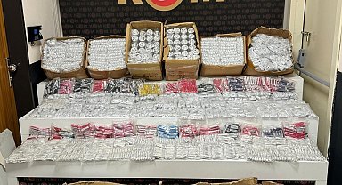 Polis kaçak elektronik ürünler ele geçirdi