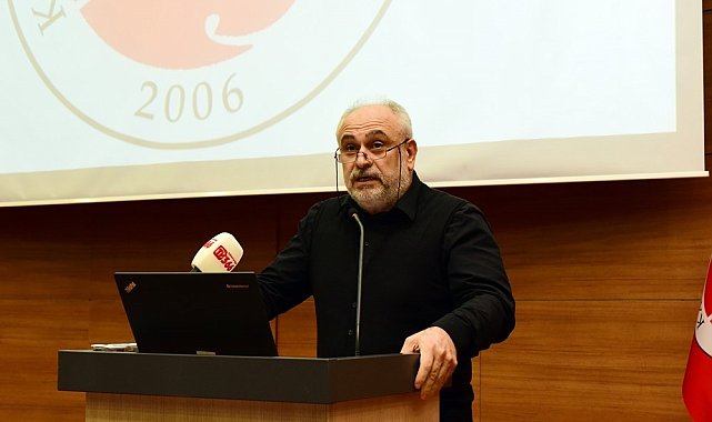 Prof. Dr. İhsan Fazlıoğlu, öğrencilere matematik felsefesini anlattı