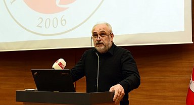 Prof. Dr. İhsan Fazlıoğlu, öğrencilere matematik felsefesini anlattı