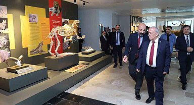 Rektör Çomaklı: "Şimdiki neslin gelecek nesillere karşı taşıdığı sorumluluğun bilinciyle çalışmalarımızı yürütüyoruz"