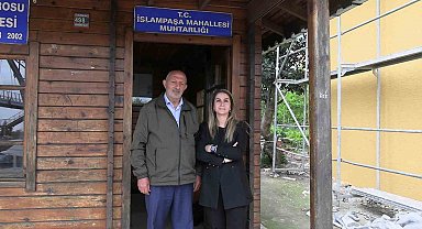 Rize merkezin ilk kadın muhtarı mazbatasını aldı