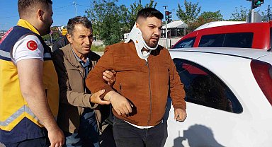 Samsun'da kavşakta iki araç çarpıştı: 2 yaralı
