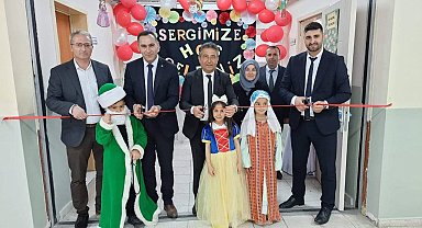 Şehit Hamit Şahin İlkokulunun eTwinning projeleri için hazırladığı serginin açılışı yapıldı