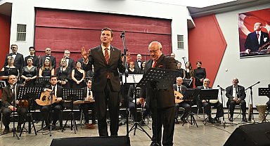 Selim Öztaş korosundan Manisa'da musiki ziyafeti