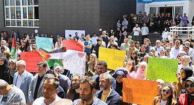 Siirt'te üniversite öğrencilerinden 'Gazze'ye Bir Ses, Bir Nefes' etkinliği