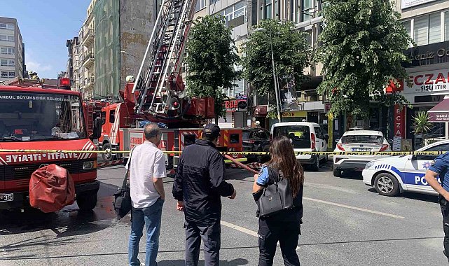 Şişli'de restoranın bacasında çıkan yangın paniğe neden oldu