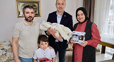 Sivas Belediyesi işitme engelli ebeveynlerin kulağı oluyor