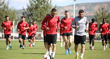 Sivasspor'da Başakşehir maçı hazırlıkları başladı