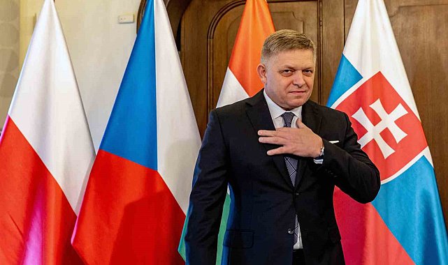 Slovakya Başbakanı Fico, uğradığı suikast girişiminde yaralandı